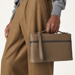 로로피아나 Extra Pouch L29