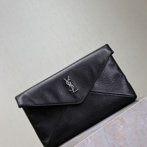 생로랑 LE 봉투형 클러치 769307 29.5×18×4.5cm