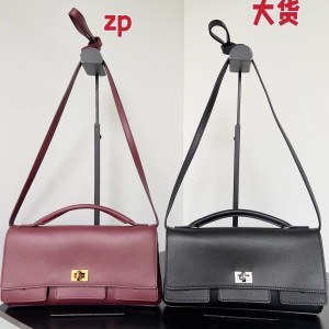 발렌시아가 Bel Air 스몰 숄더 스트랩 클러치 8349432ABAW2910 26.9 x 13.9 x 5.3cm