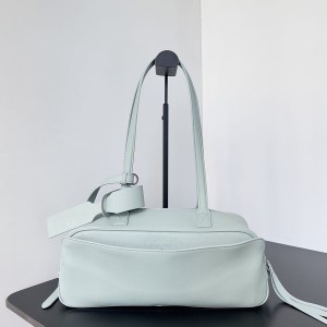 발렌시아가 캐리 볼링백 스몰 8329202ABNP9016 L30.9 x H11.9 x W11.9cm
