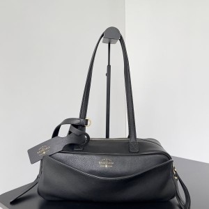 발렌시아가 캐리 볼링백 스몰 8329202ABNP9016 L30.9 x H11.9 x W11.9cm